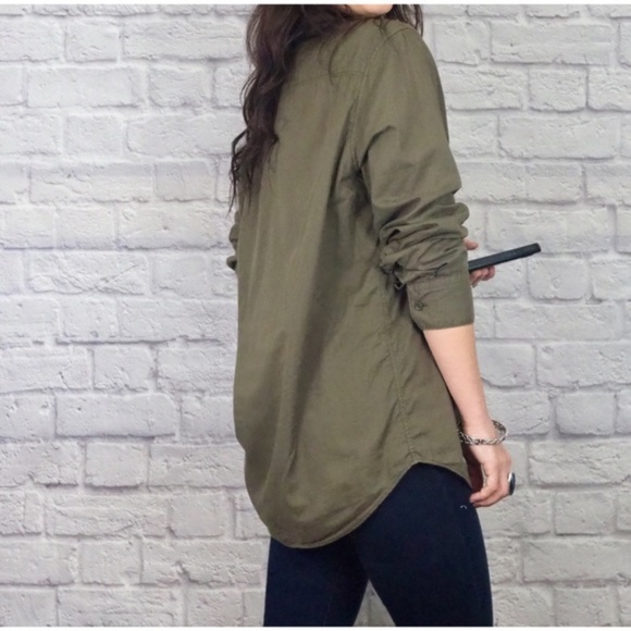 CK Oversized Light Button up down - Picture 4 of 5